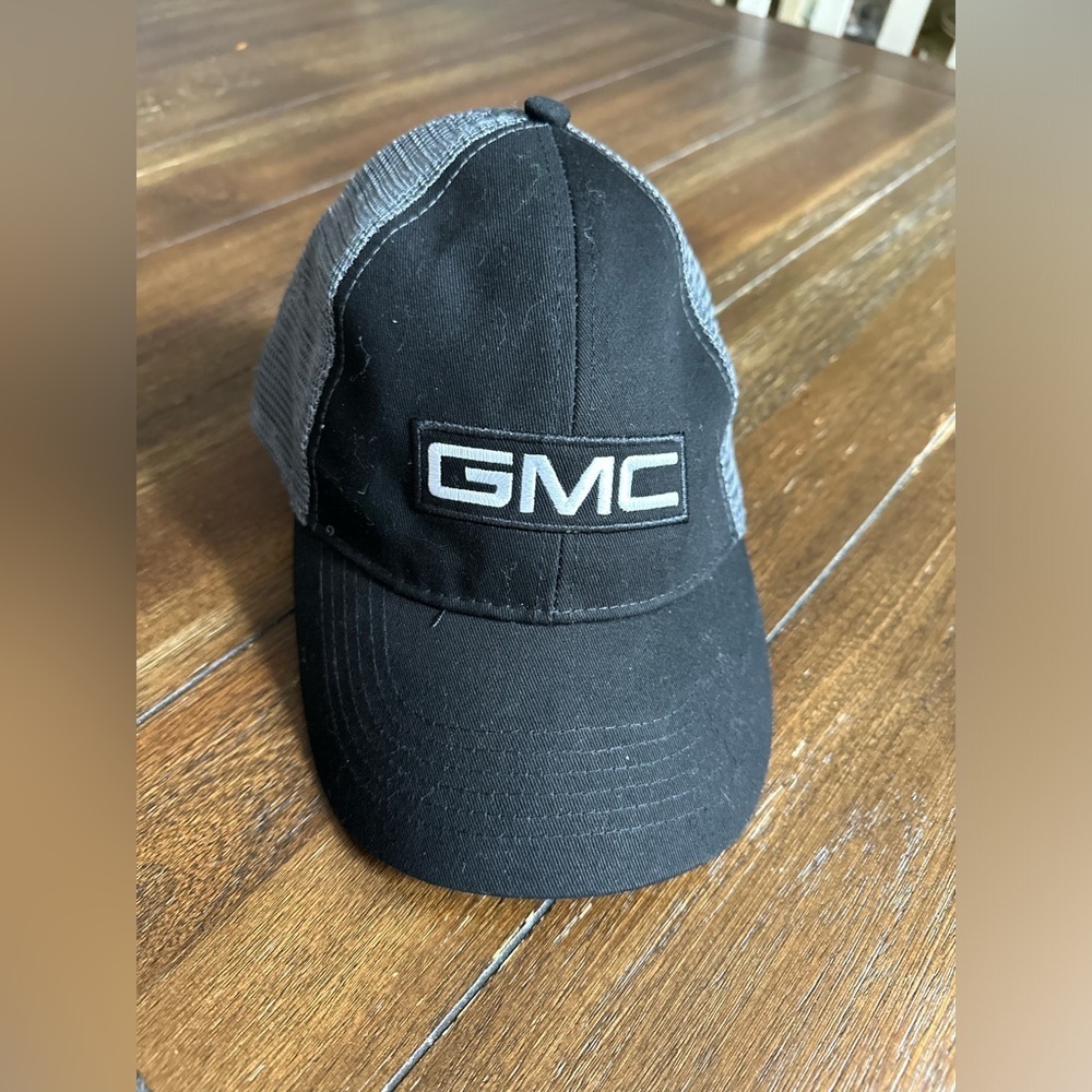 GMC Cap Logo Embroidered hat - Picture 8 of 8